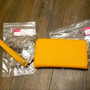 All About The Benjamins 31 Thirty-One Wallet NWT